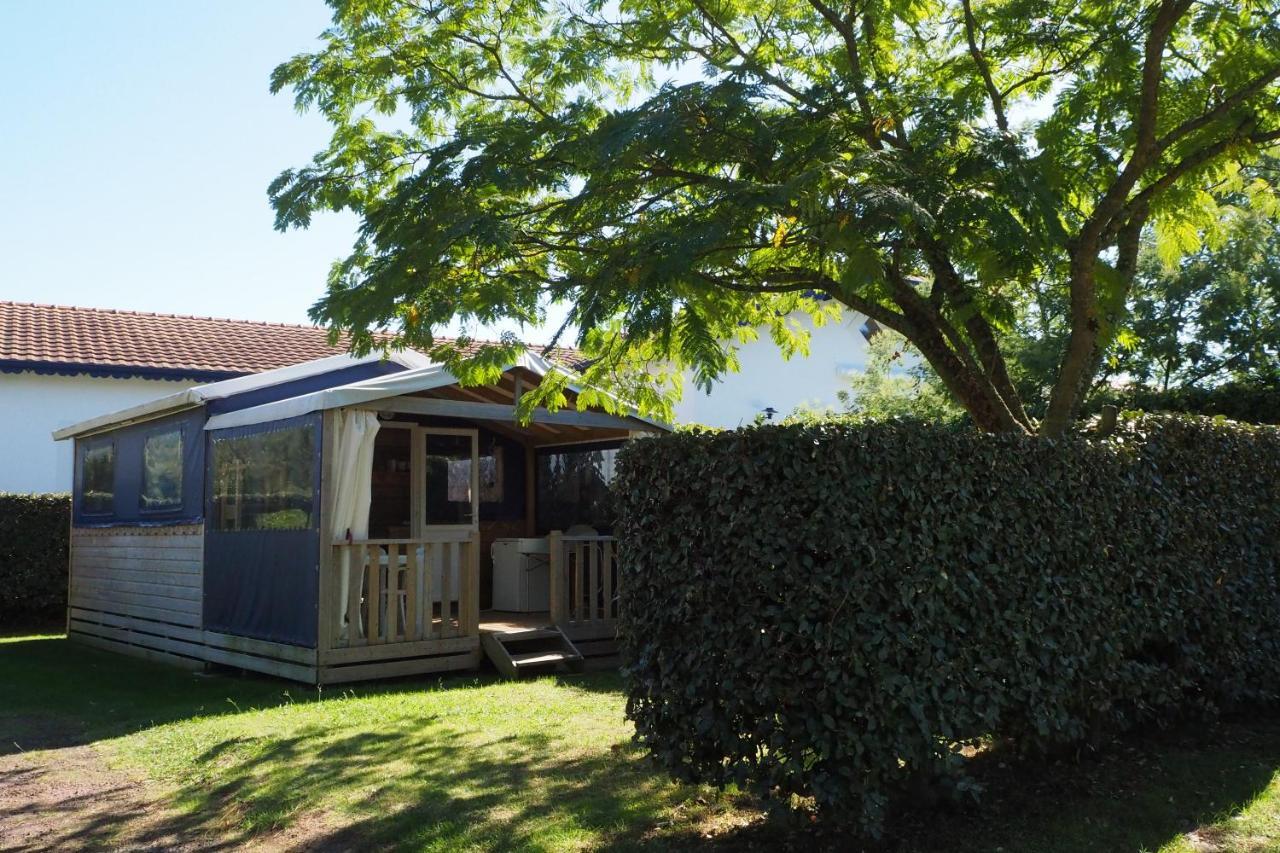 Hotel Camping Le Puits de l'Auture à Saint-Palais-sur-Mer Extérieur photo