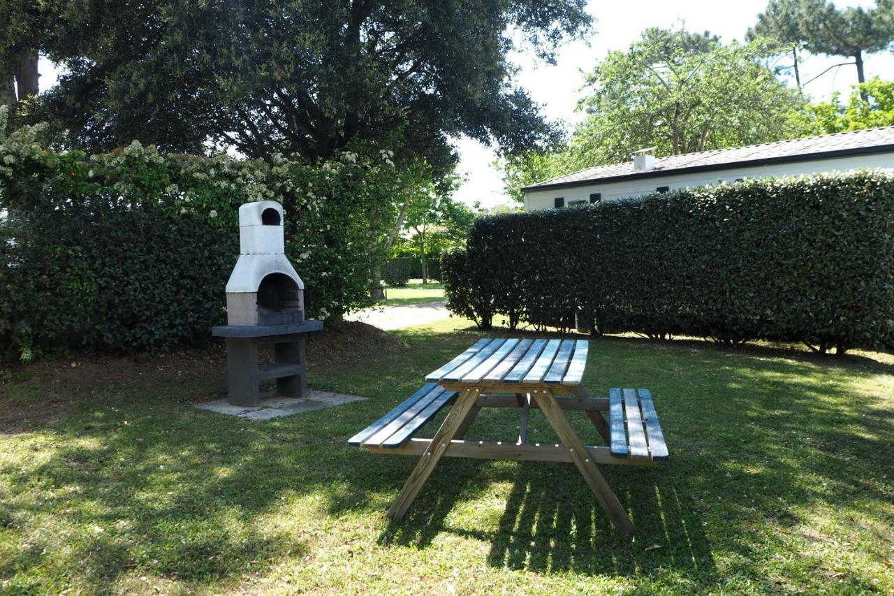 Hotel Camping Le Puits de l'Auture à Saint-Palais-sur-Mer Extérieur photo